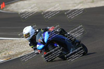 media/Sep-20-2025-TrackDaz (Sat) [[27f0cde673]]/B Group/1020am (Turn 3)/